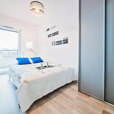Apartamenty Homely Place Centrum - Stary Rynek - Parking Poznaň Exteriér fotografie