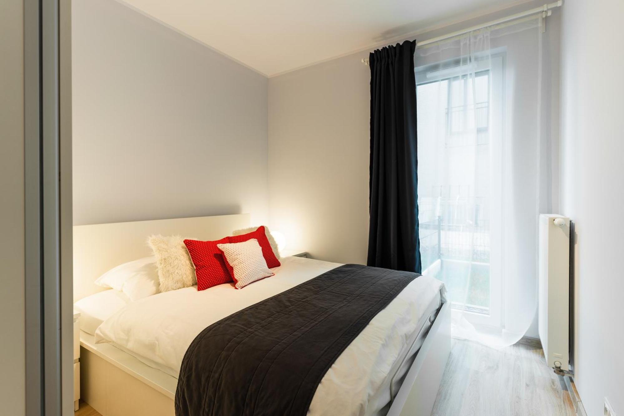 Homely Place Centrum - Stary Rynek - Parking Apartment